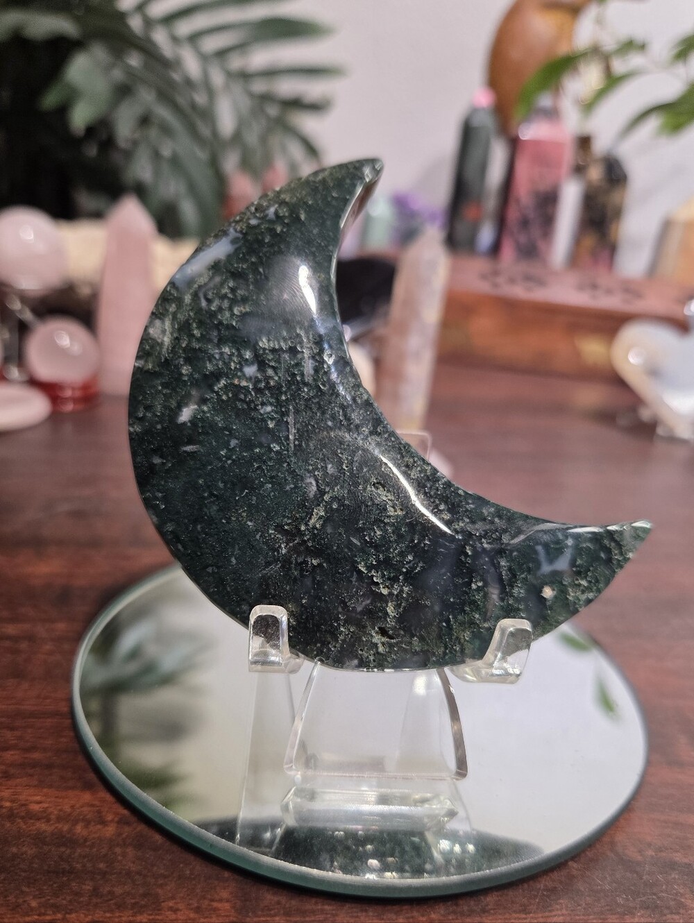 Moss Agate Crescent Moon - Picture 2 of 16